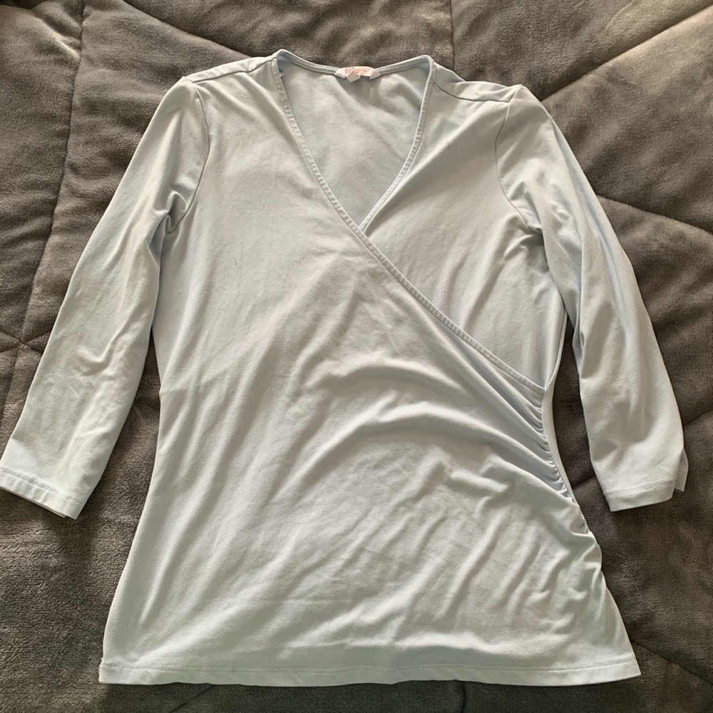 Light blue quarter sleeve shirt